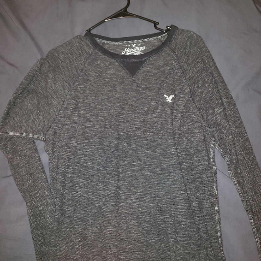 Men's long sleeve American Eagle shirt.